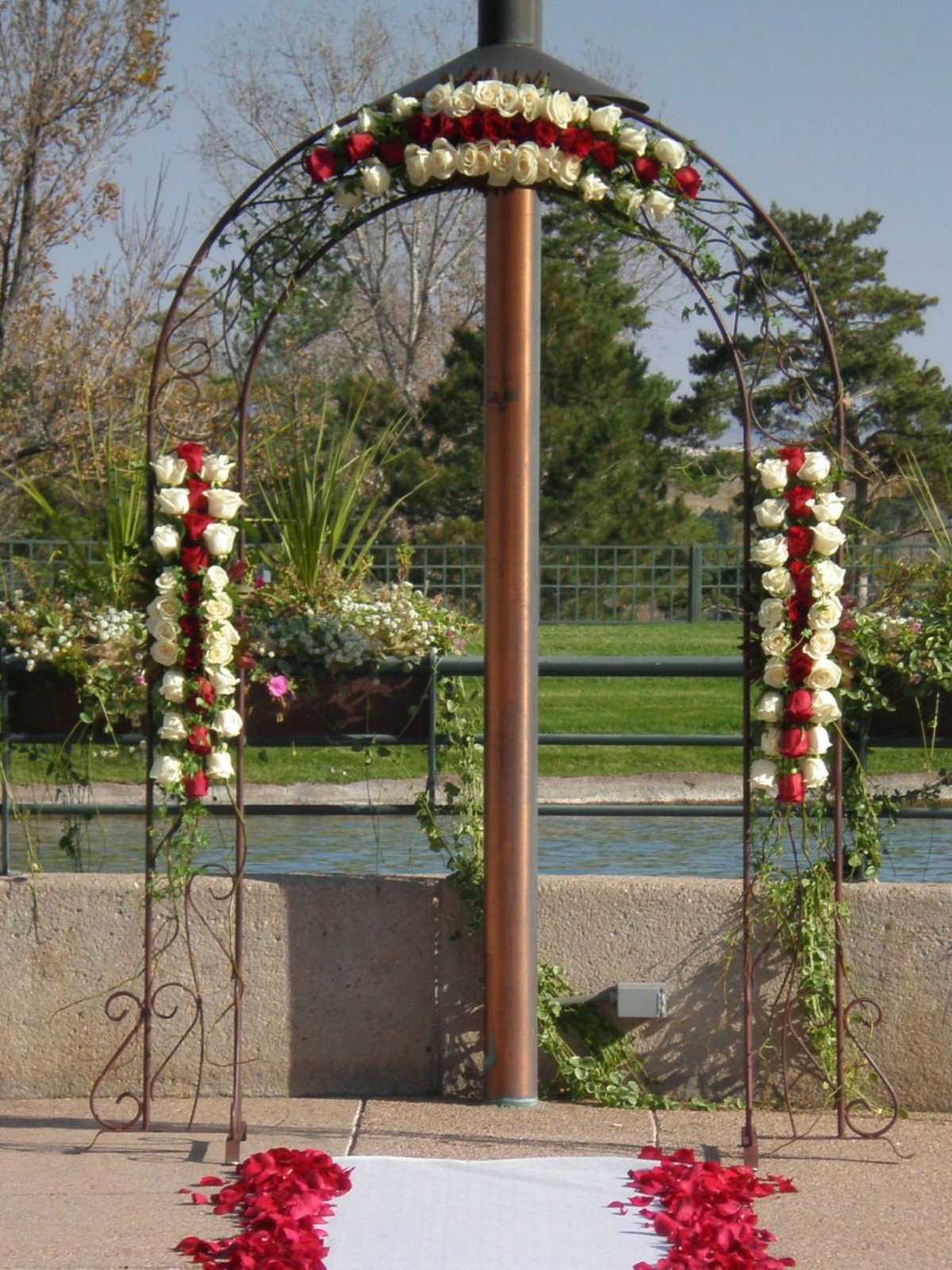 arch, arbor, gazebo, chappa  - Wedding Colorado