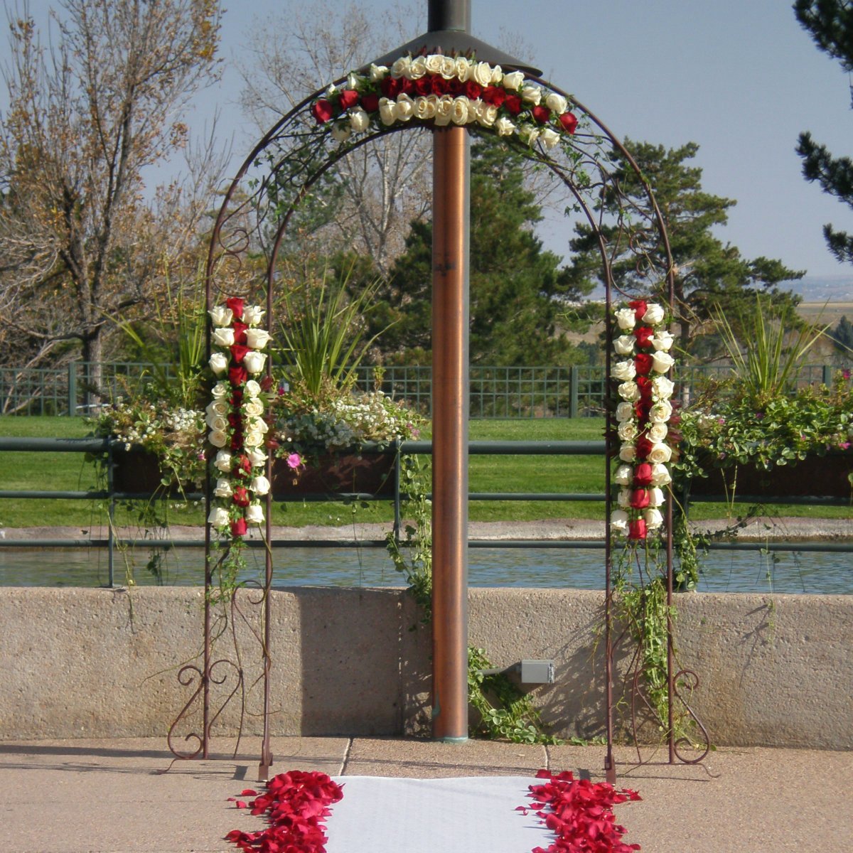 arch, arbor, gazebo, chappa  - Wedding Colorado