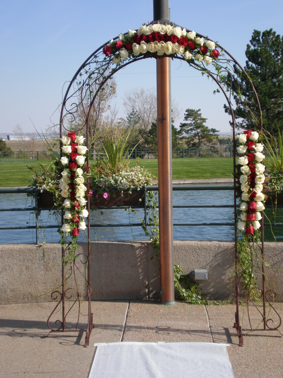 arch, arbor, gazebo, chappa  - Wedding Colorado