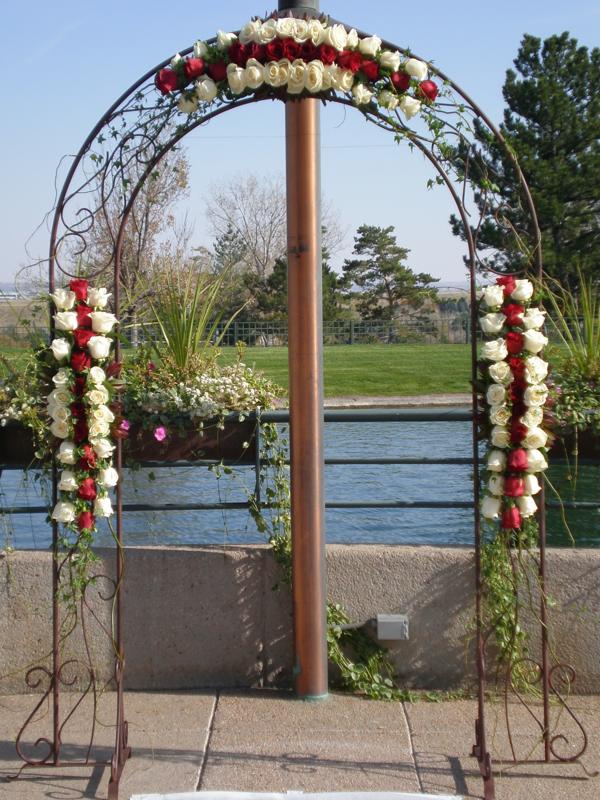 arch, arbor, gazebo, chappa  - Wedding Colorado