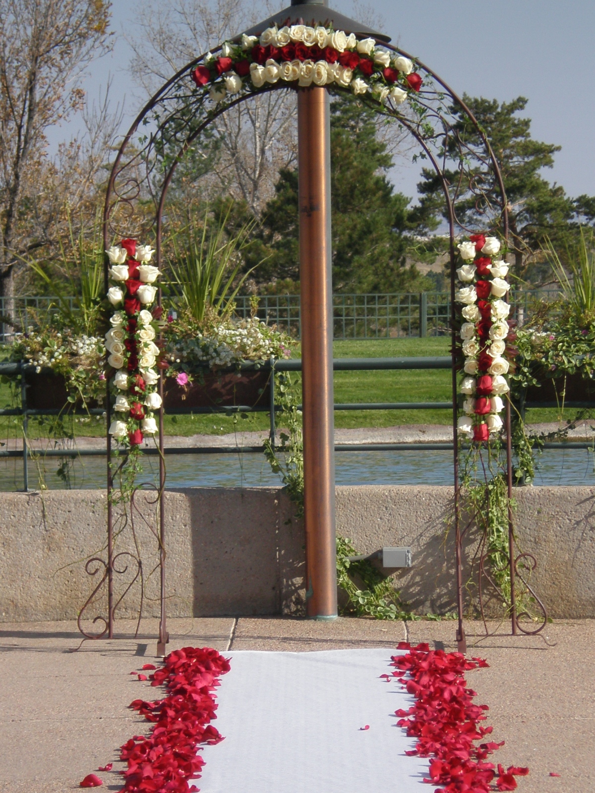 arch, arbor, gazebo, chappa  - Wedding Colorado