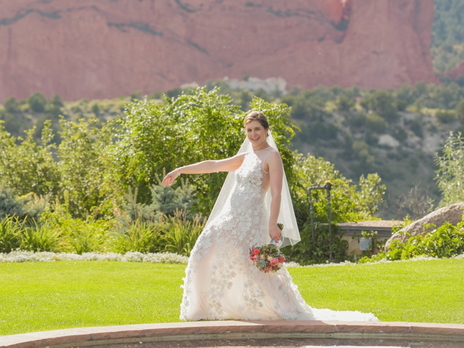 garden of the gods  - Wedding Colorado